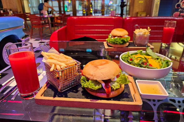 Joyride Diner Macao Vegetarian Burger