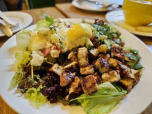 Puffin Cafe Vegetarian Macau Salads