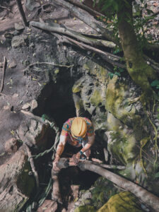 Keith Yuen explore caves & mines Rare Crystals Around The World